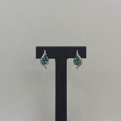 Green Ame/Dia Tear Drop Earrings