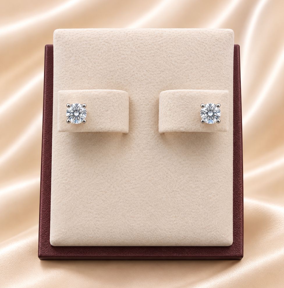 1ct Round Diamond Stud Earrings