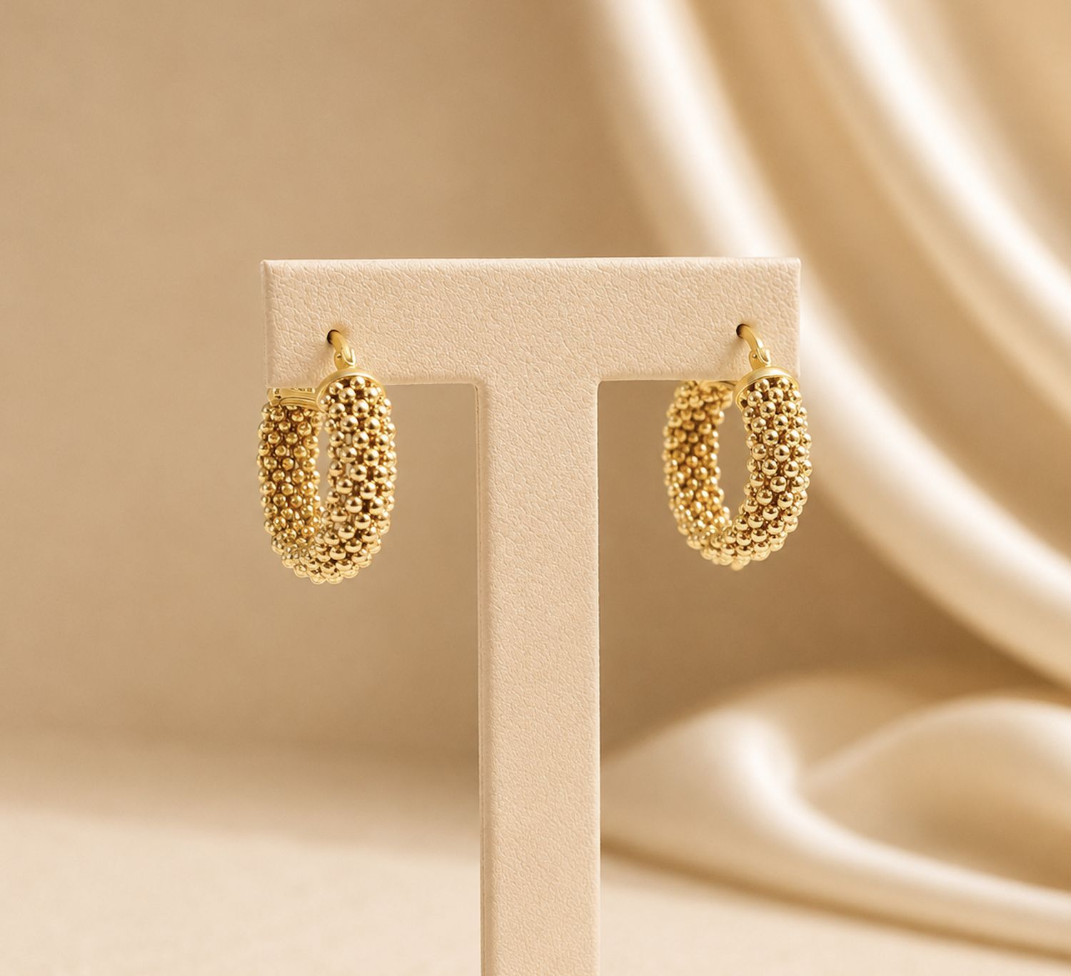 14K Yellow Gold Bujukan Hoop Earrings (6.5g)