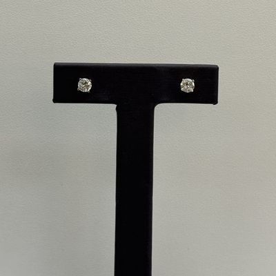 Diamond Stud Earrings-4927A