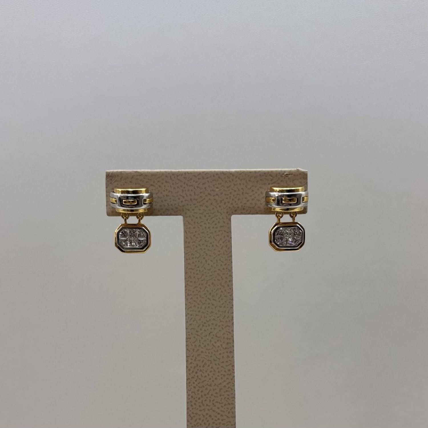 18KY Versatile 2-Tone Finish Earrings