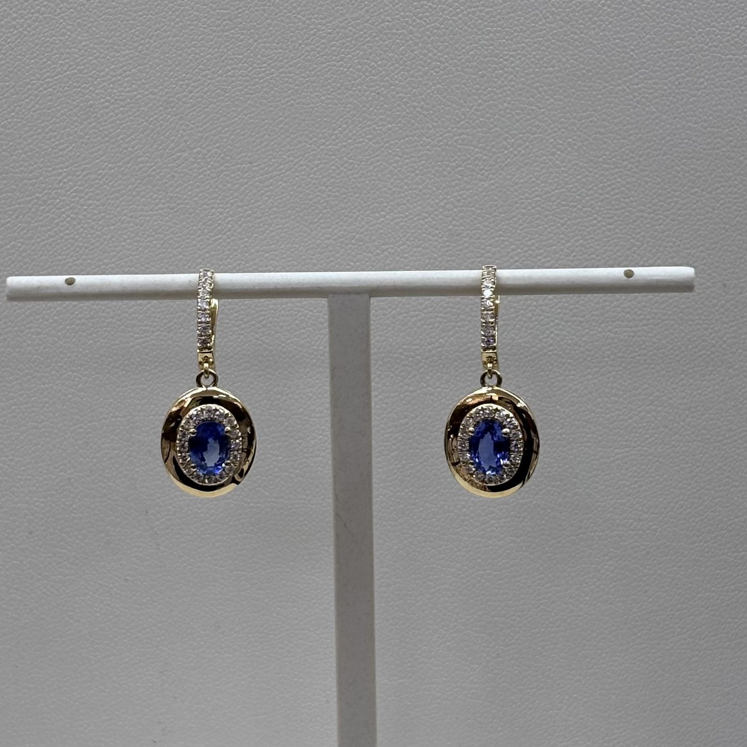 18KY Sapphire Oval w/ Diamonds Earrings David Kord