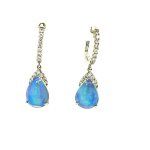 EARRING 18KW 11X8 Opal Pear Shape Opal Collection