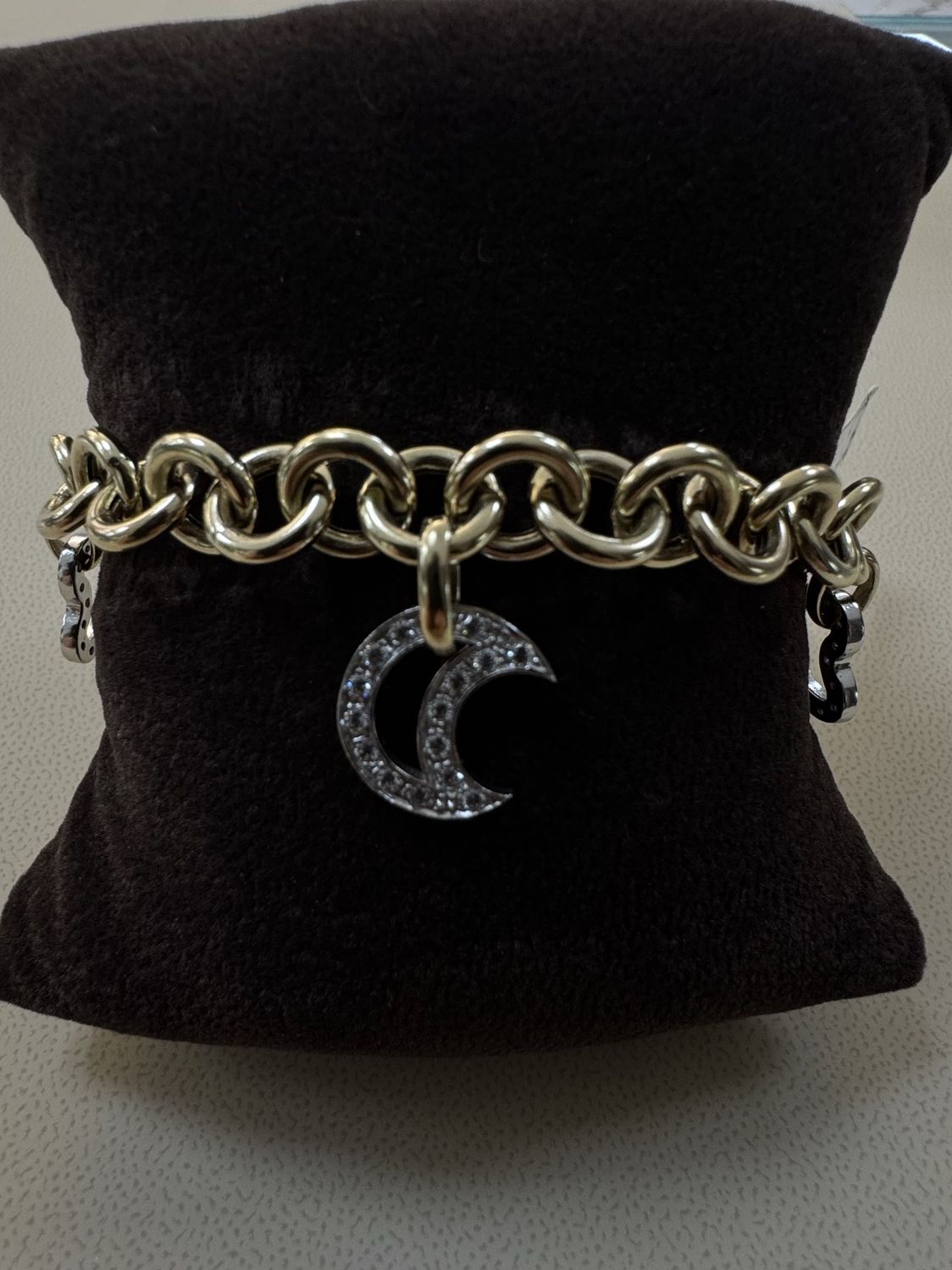 YG CZ Hearts Charm Bracelet