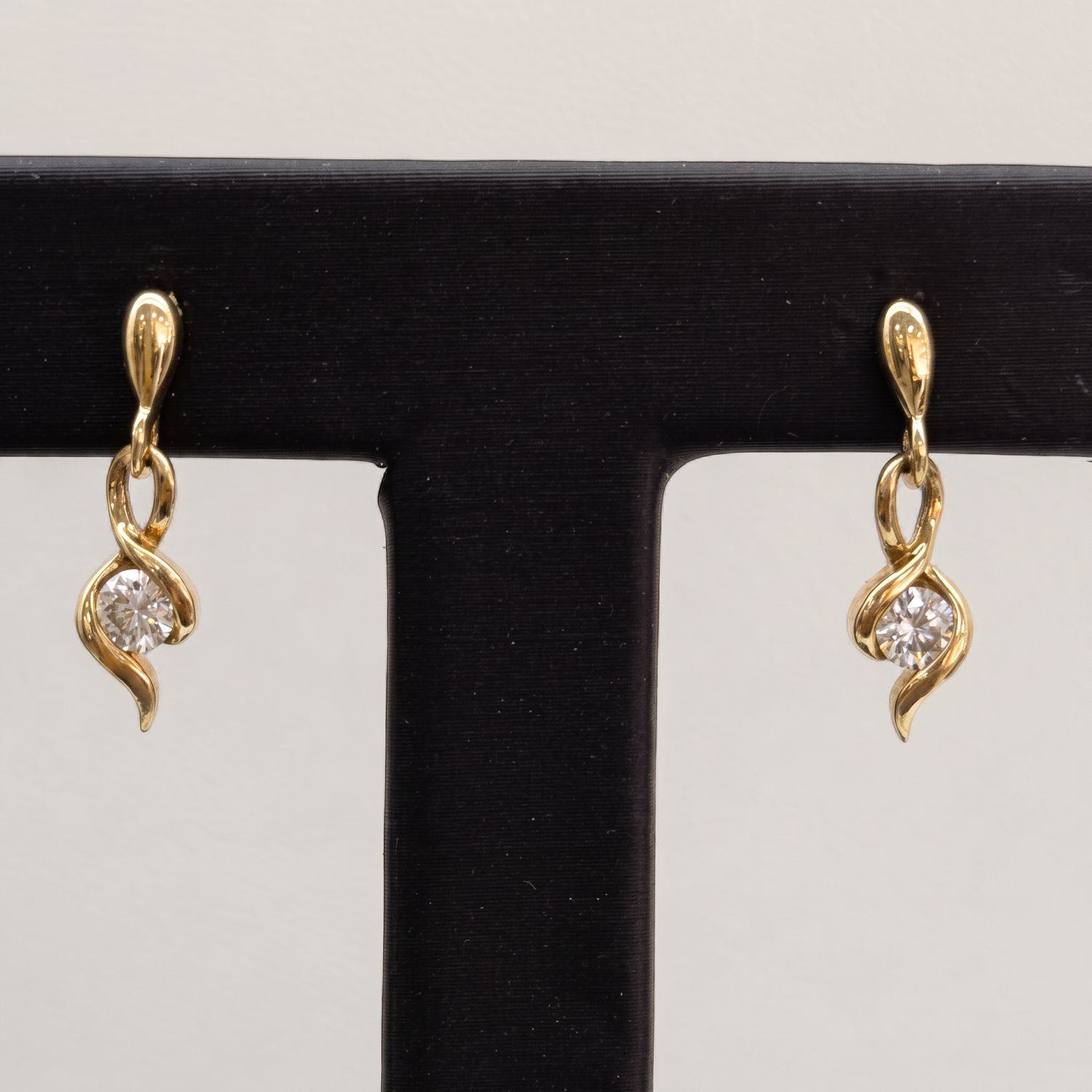 Diamond Swirl Set Earrings