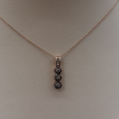 10KR Chocolate Diamond Flower Pendant