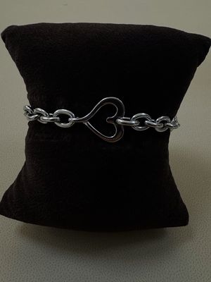 WG Hearts Charm Bracelet