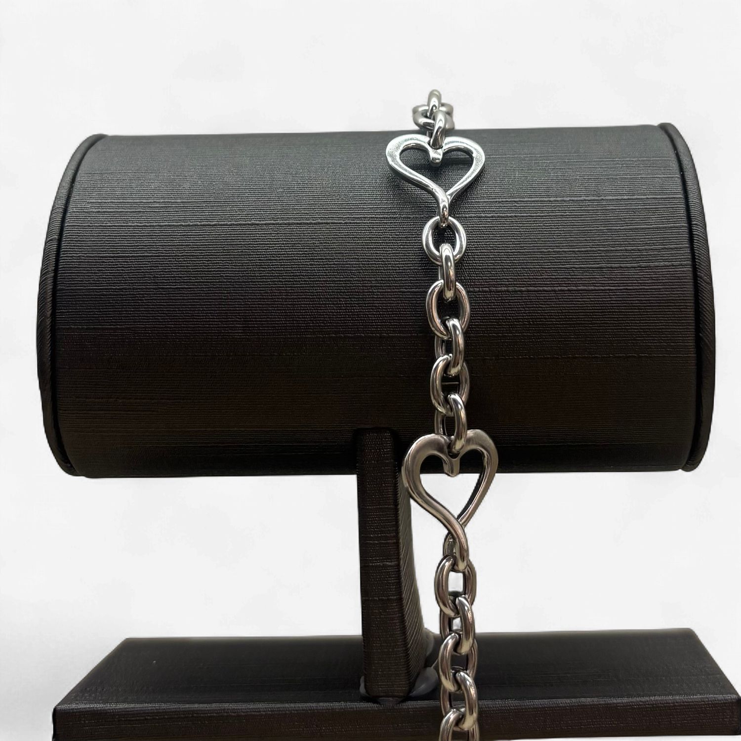 10k White Gold Heart Charm Bracelet (9.9g)