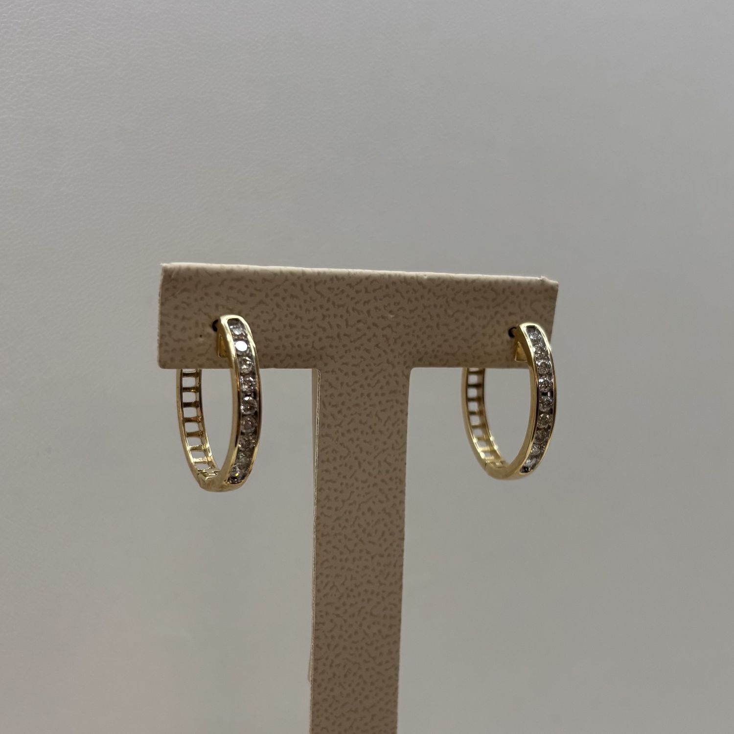 10KY &amp; 1.0CT/TDW Round Hoop Earrings