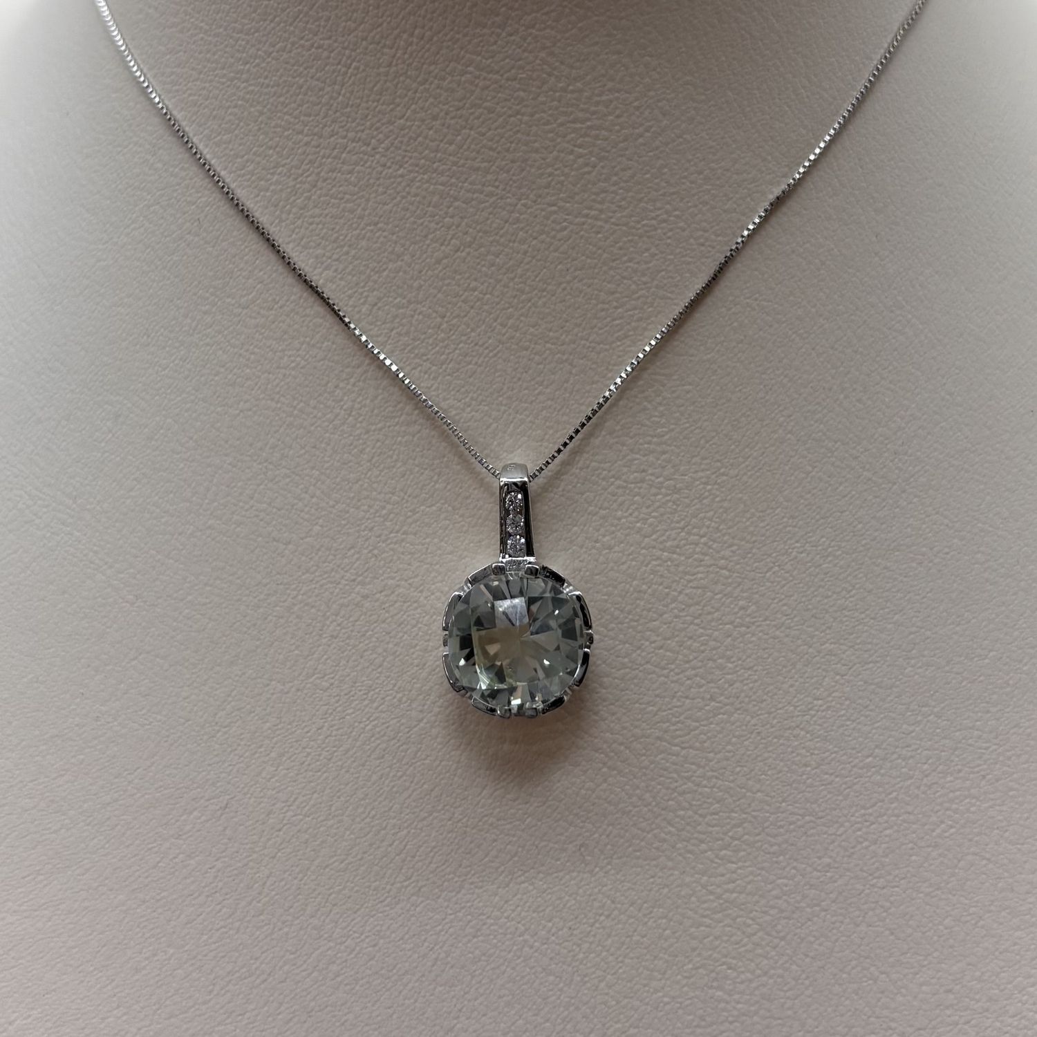 14KW Aquamarine/Diamond Circle Pendant