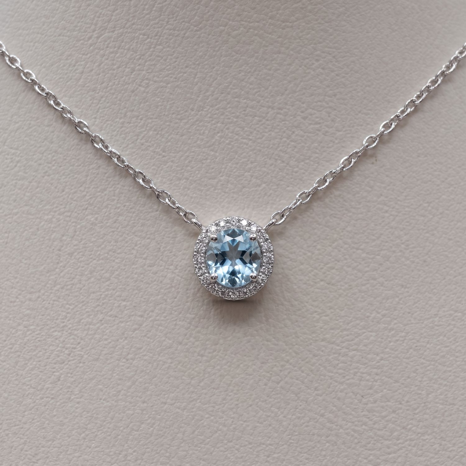 14KW Round Aquamarine Diamond Necklace