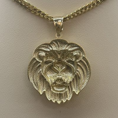 10KY Lion Head Pendant