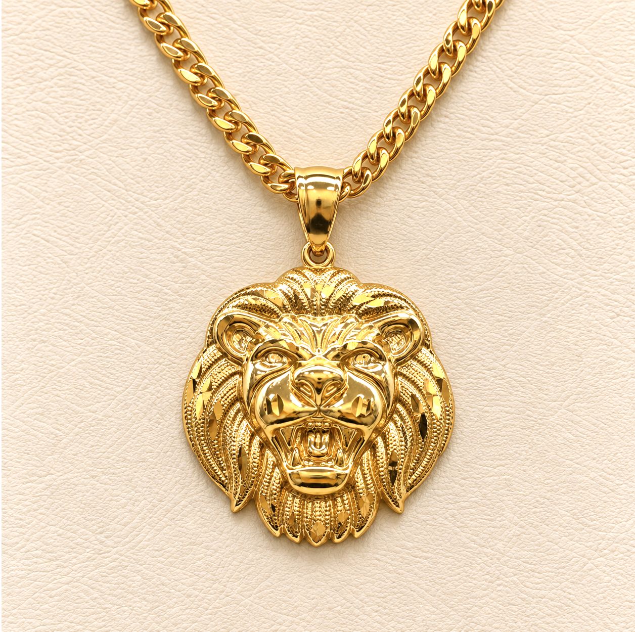 Lion Head Roaring Pendant (6.4g)