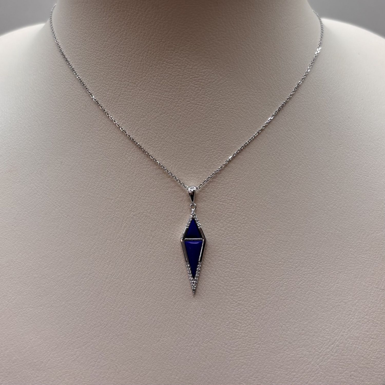 14KW Lapis Lazuli &amp; Diamond Kite Pendant