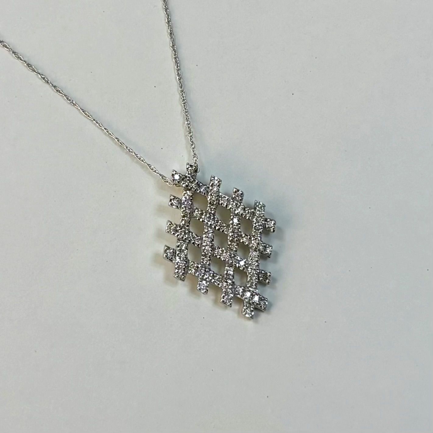14KW Weaved Trellis Diamond Pendant