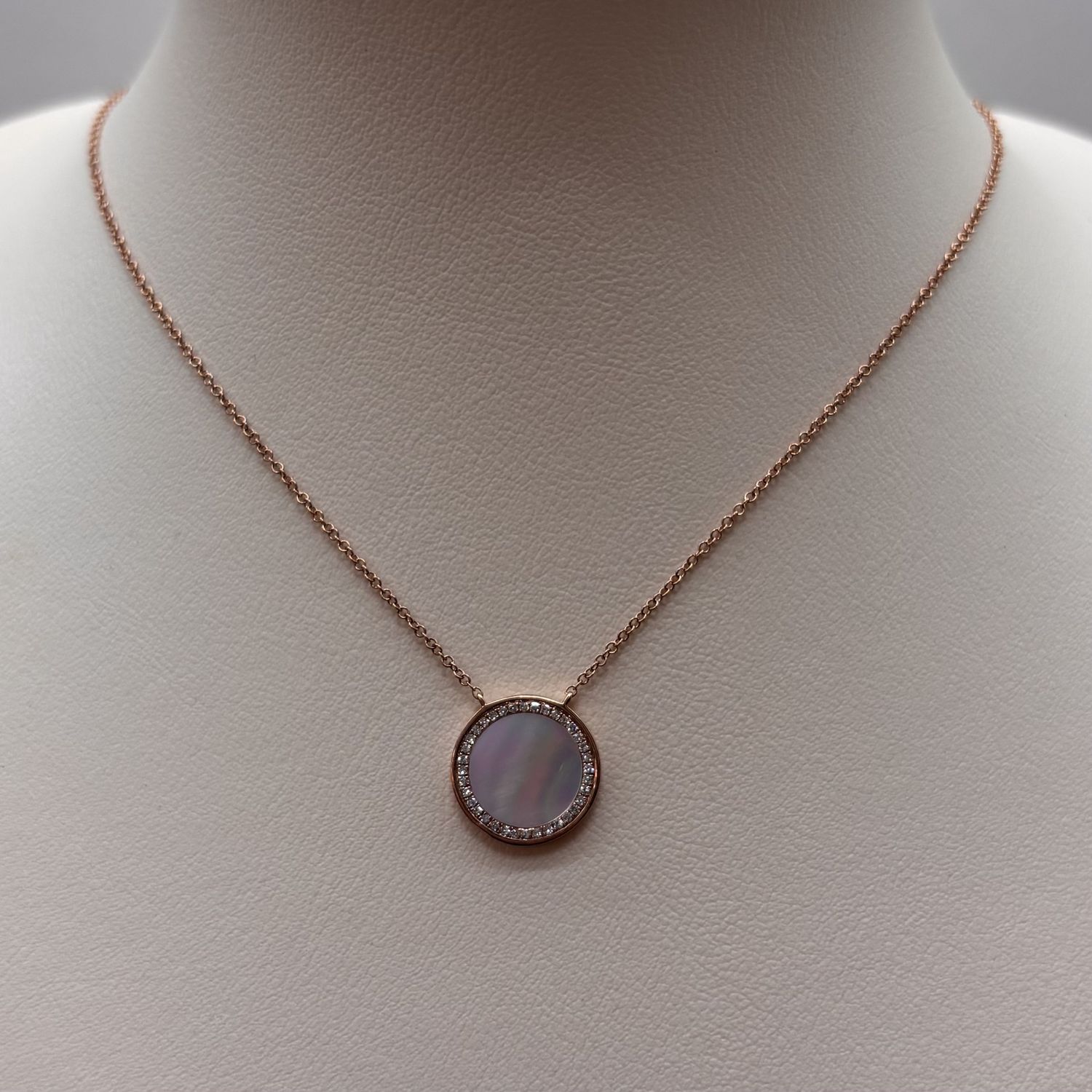 14KR Mother of Pearl &amp; Diamond Circle Pendant