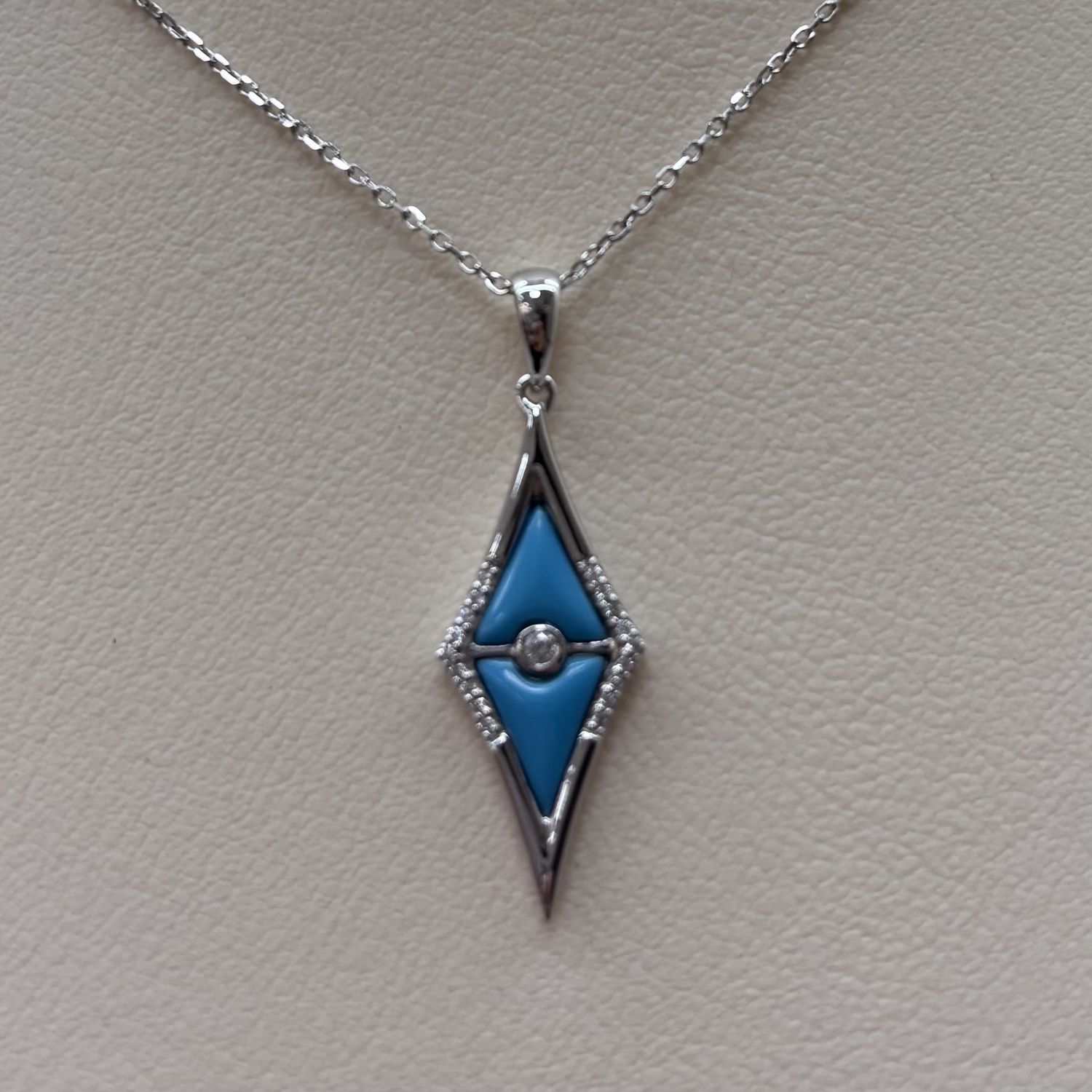 14KW Turquoise &amp; Diamond Kite Pendant