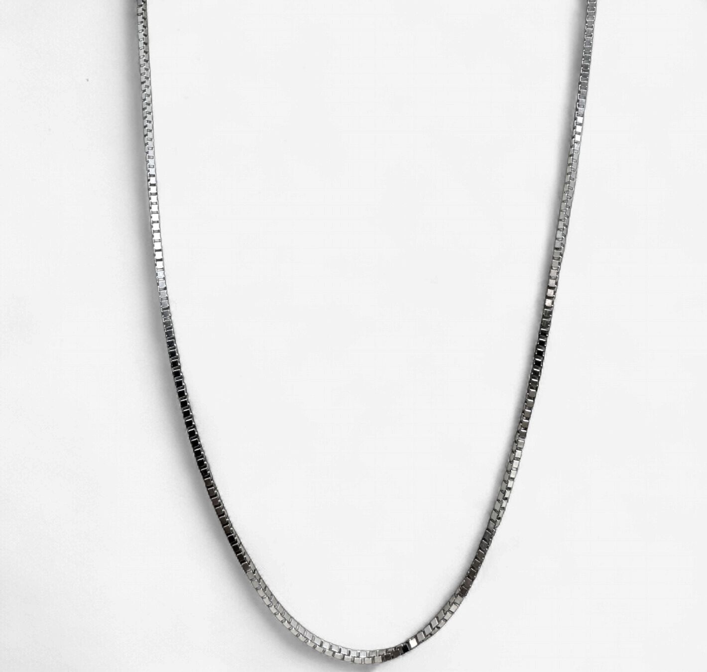 10k White Gold 2mm Box Chain (2.1-2.2g) (20in)
