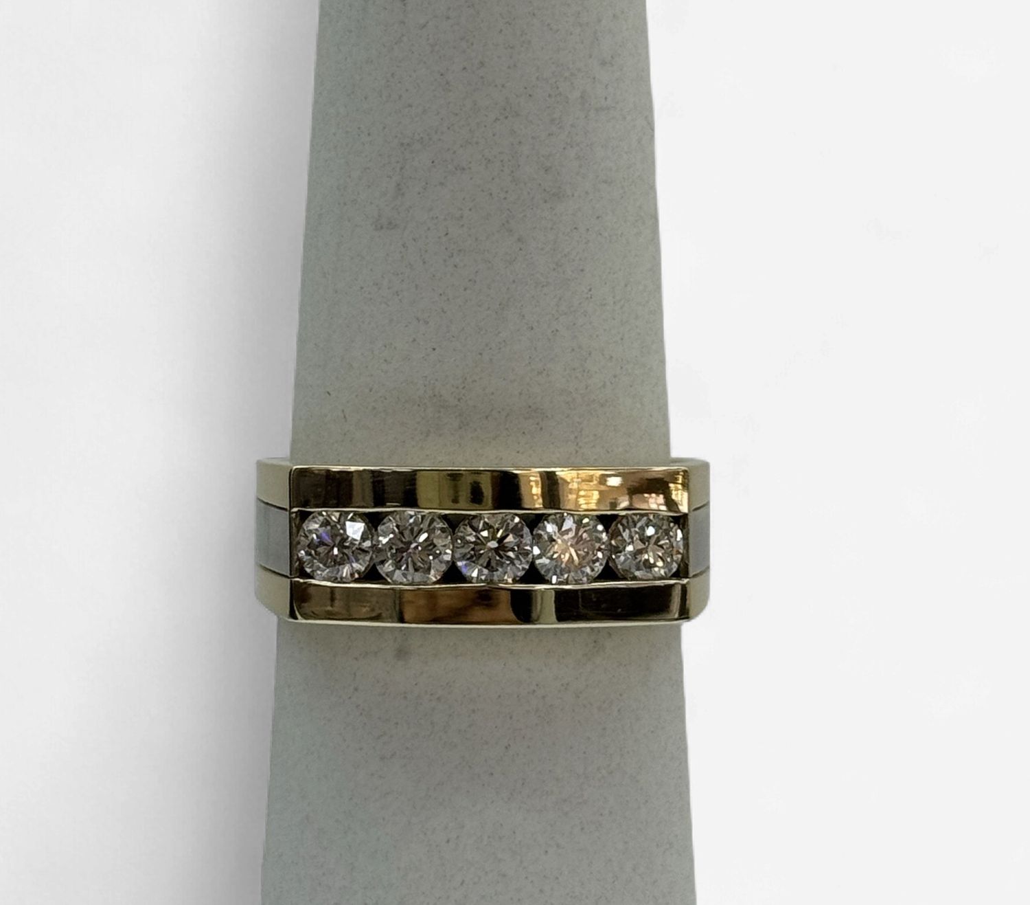 14KY Men's Two-Tone Diamond Wide Square (1.02tdw) (Size 10.5-Resizable)