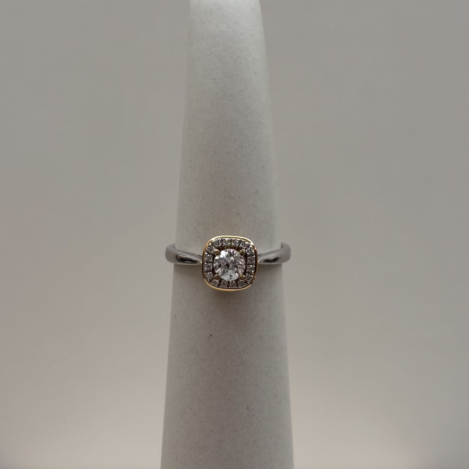 14KWR Cathedral Halo Diamond Ring
