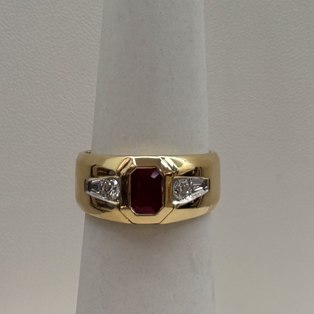 14KY Men's Diamond Ruby Class Ring (Size 10.5-Resizeable)