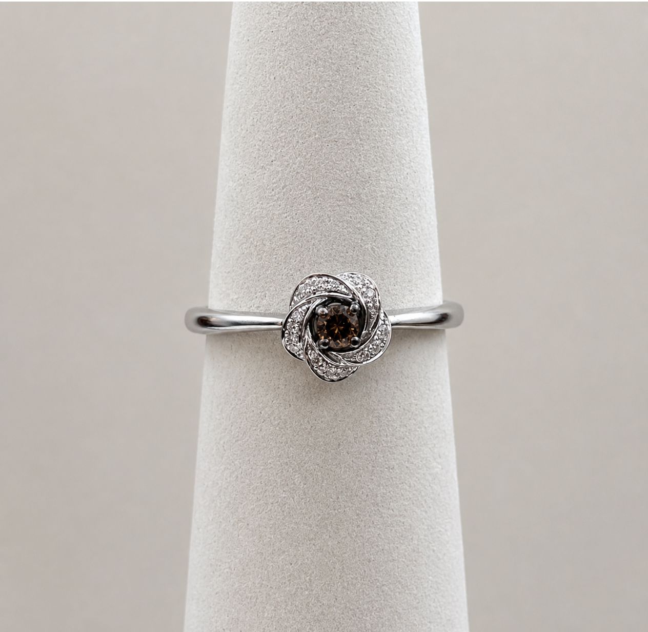 Flower Smoky Quartz &amp; Diamond Ring