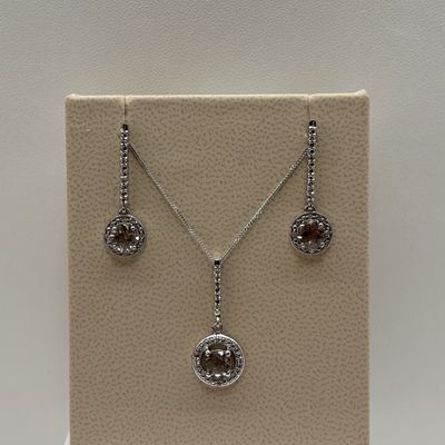 10KW Smoky Quartz Diamond Dangle Pendant