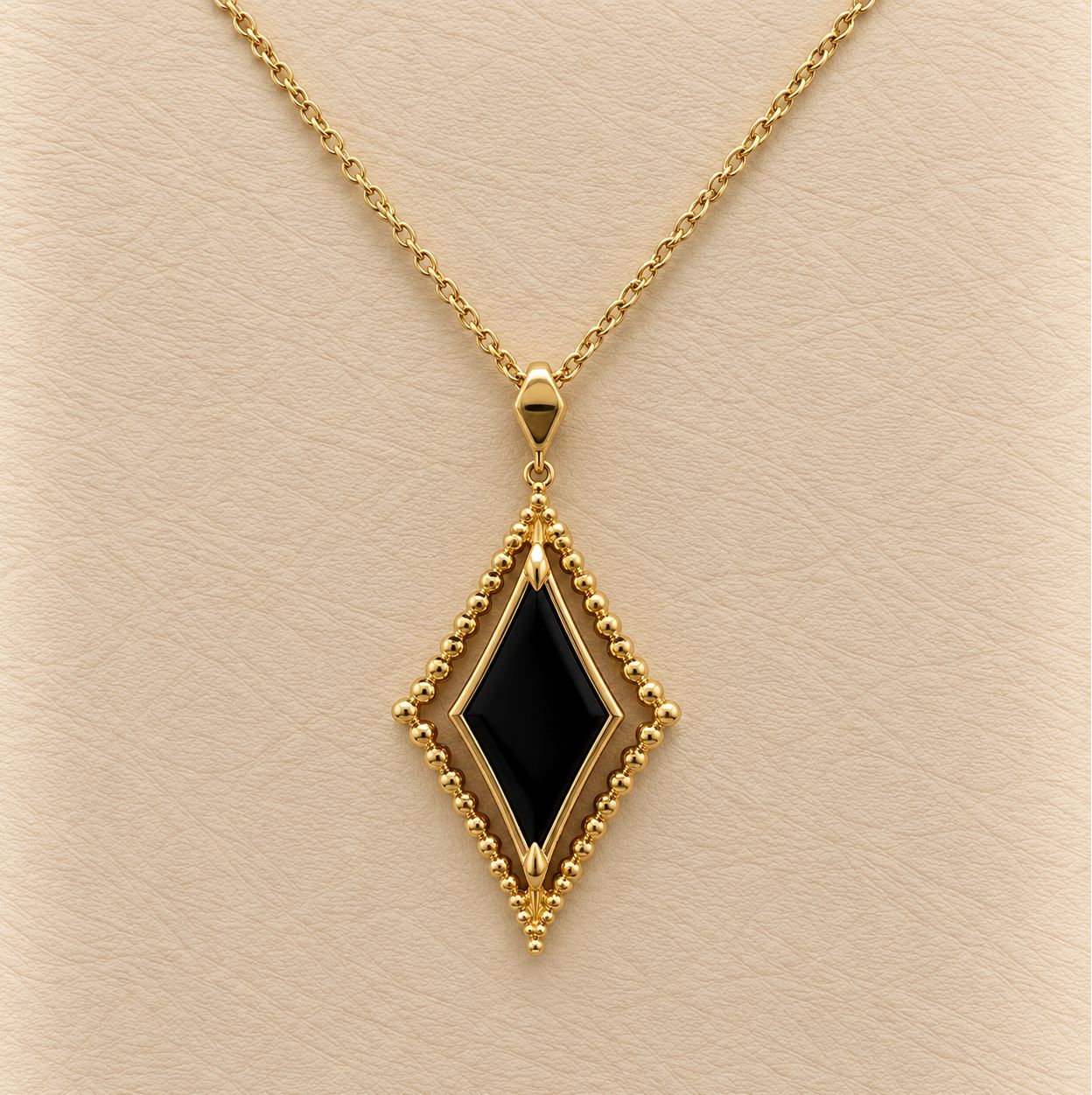 Black Onyx Rhombus Necklace-Bujukan