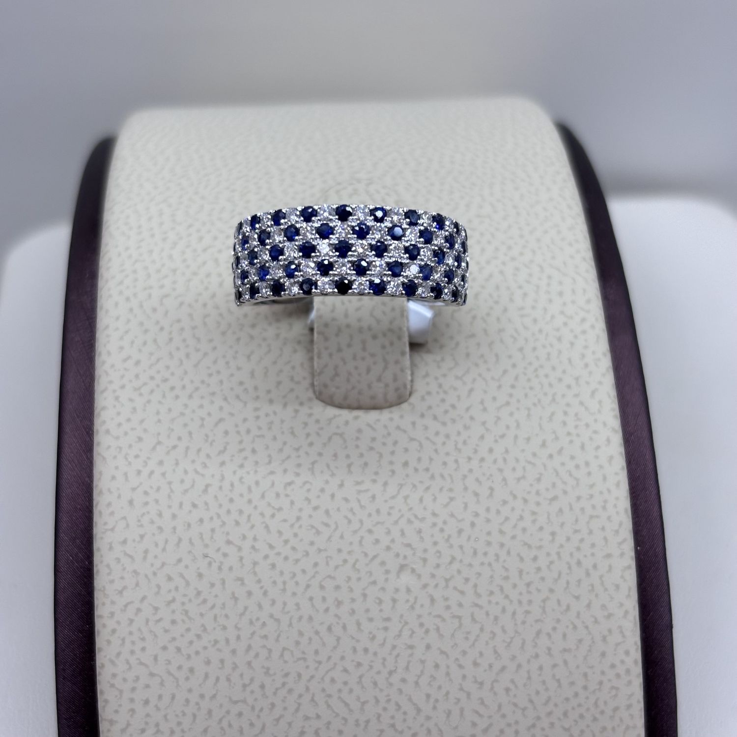 White Gold Sapphire &amp; Diamond Ring