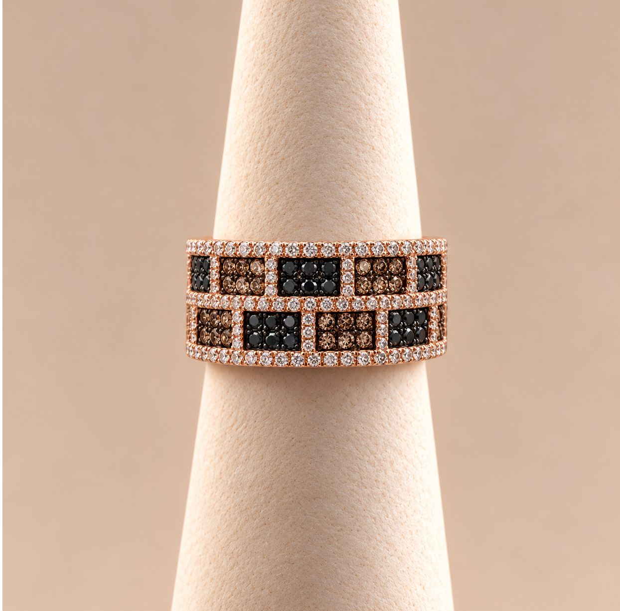 Blue &amp; Chocolate Diamond (1.25tdw) Ring, Material: Checkered