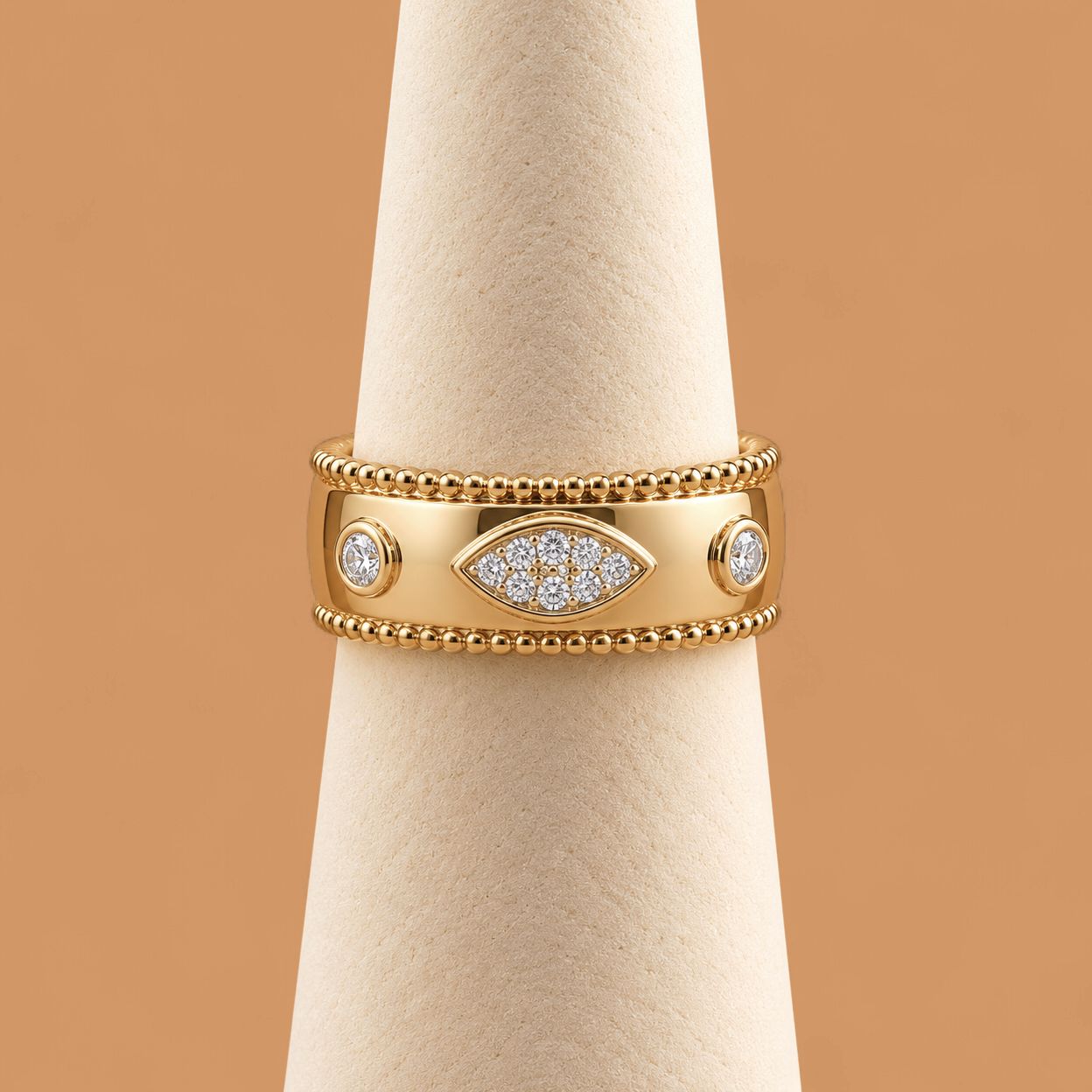 Diamond Wide Band Ring-Bujukan