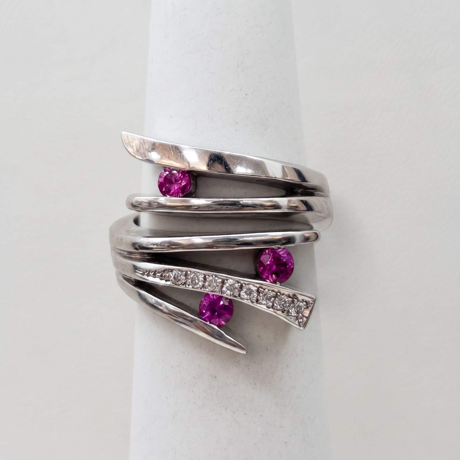 Rhodolite Diamond Cocktail Ring (10.9g)