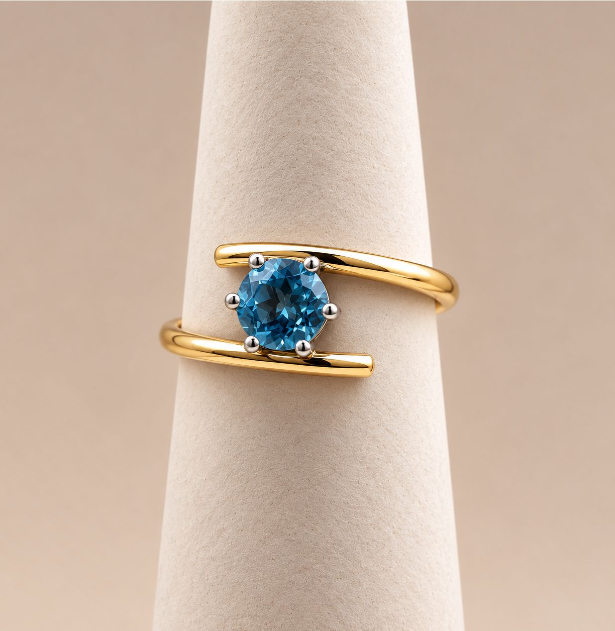 Blue Topaz Gold Hexagon Ring (2.4g)
