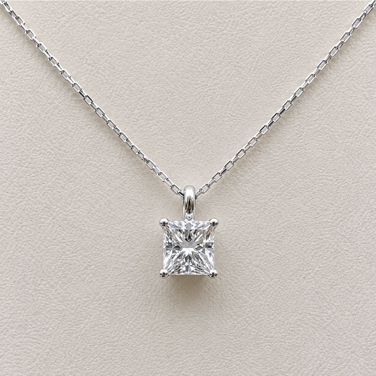14KW 1ct Solitare Princess Cut Pendant