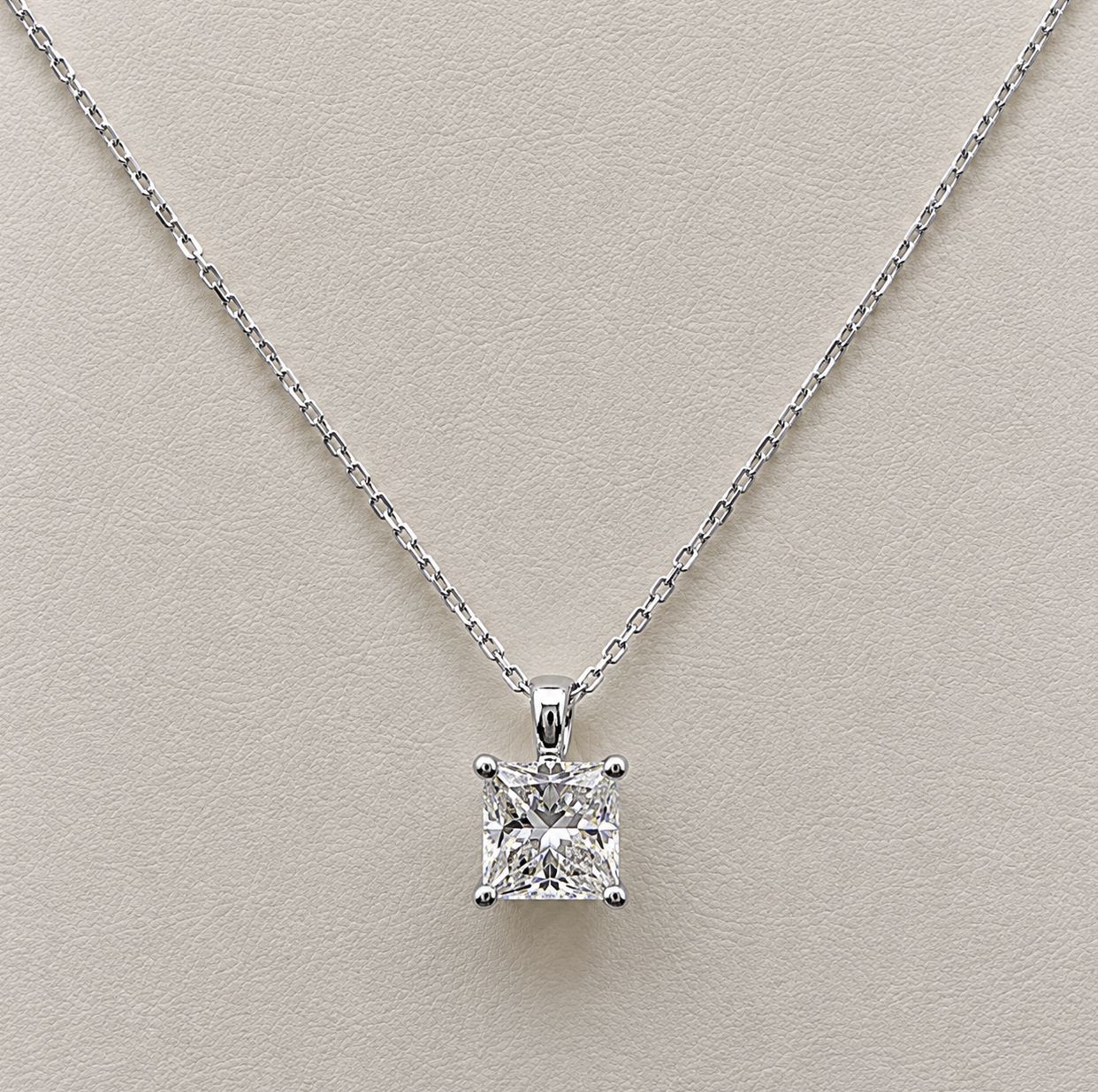 14KW 3ct Solitare Princess Cut Pendant