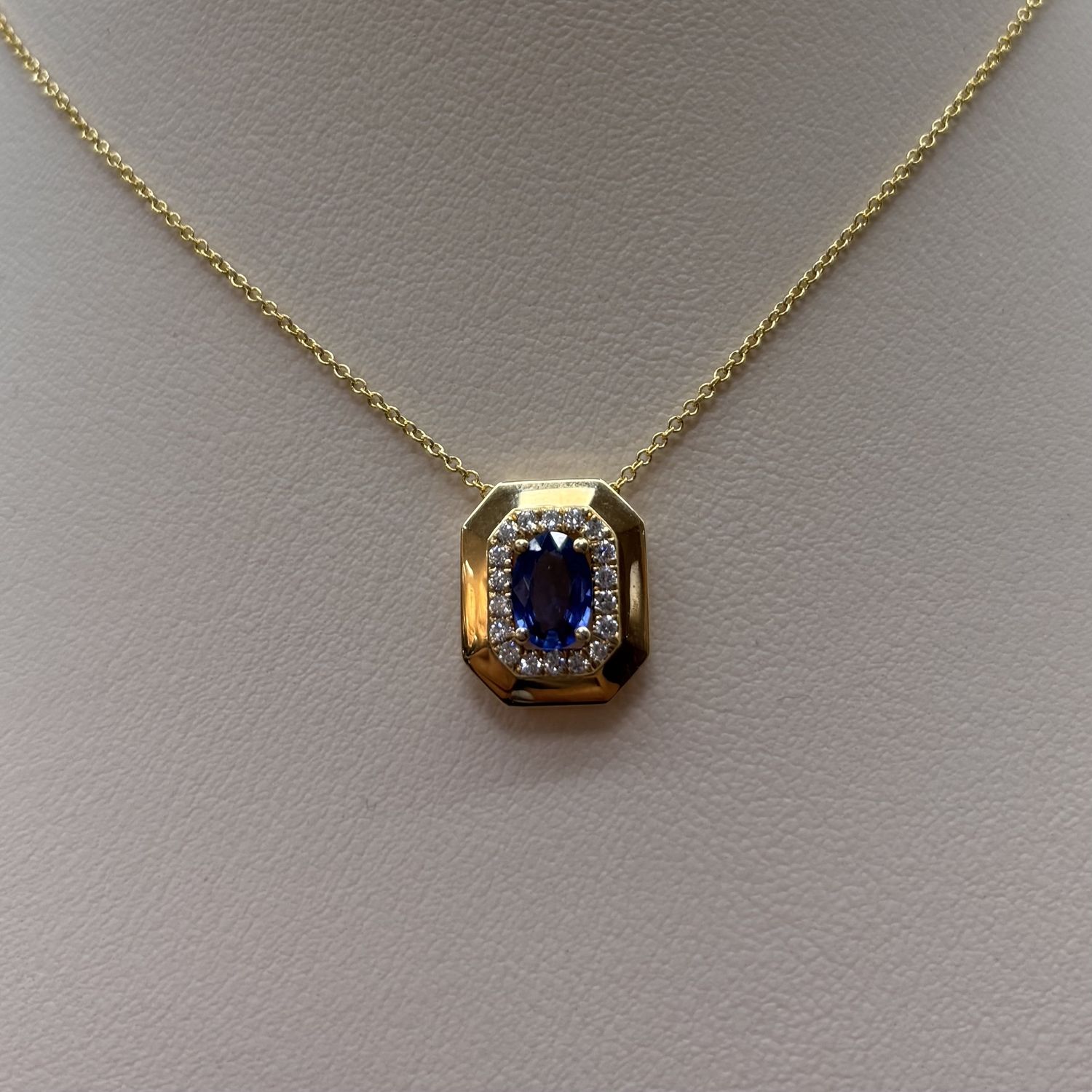 18KY Sapphire Diamond Octagon Pendant