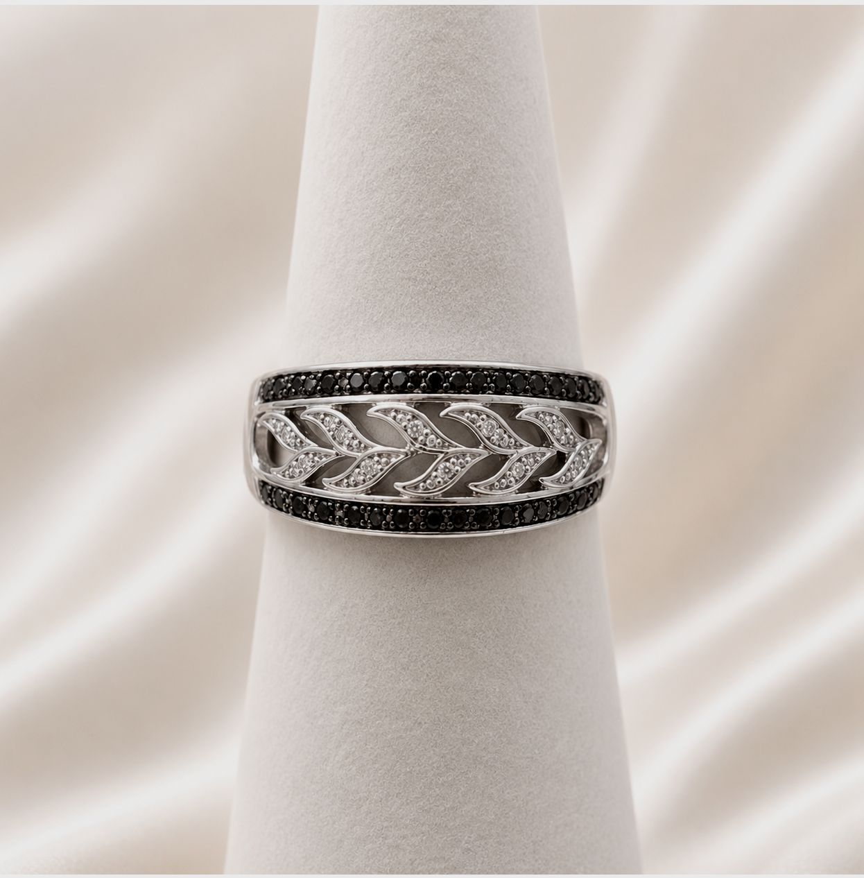 Black and White "Wheat" Diamond Ring