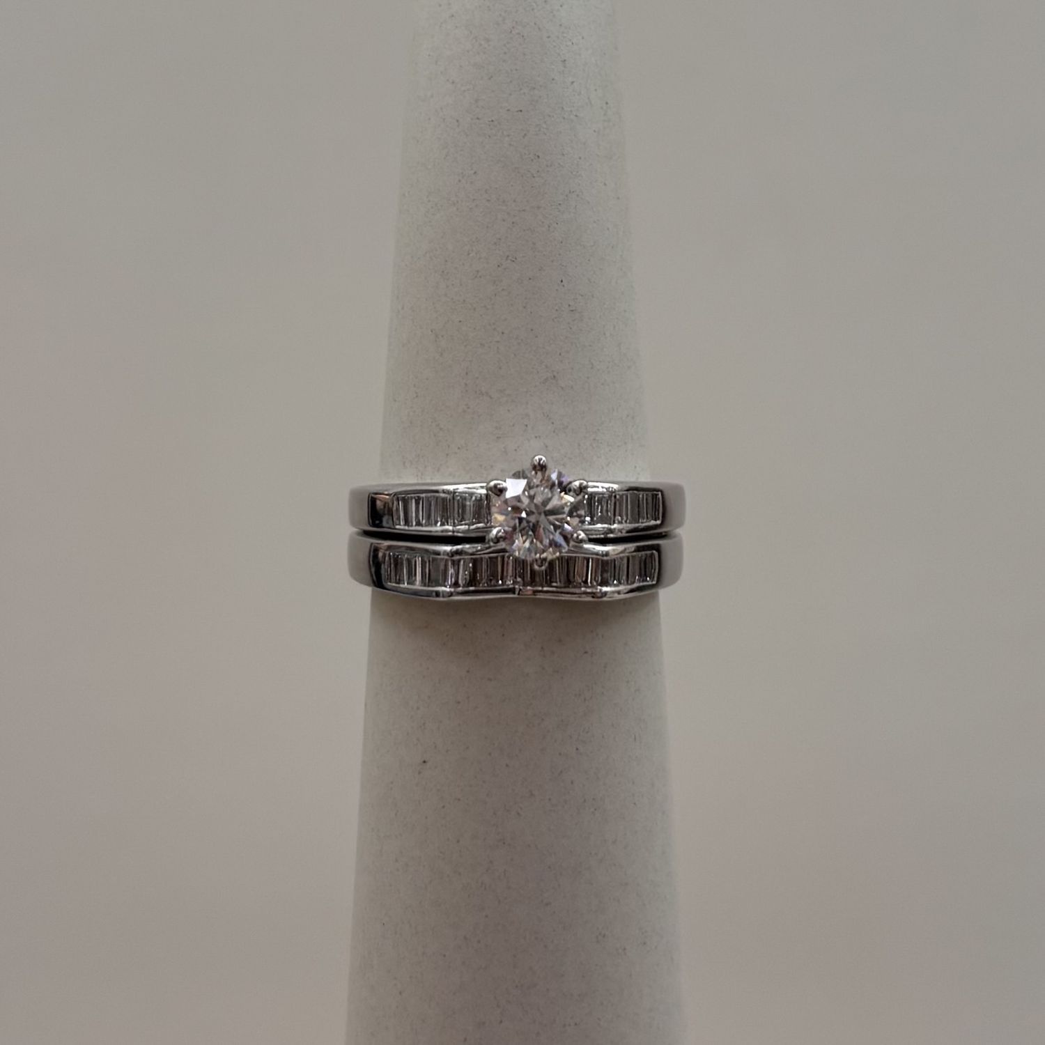 18KW LM VVS2 Baguette Wave Bridal Set w/ Round Solitaire Center