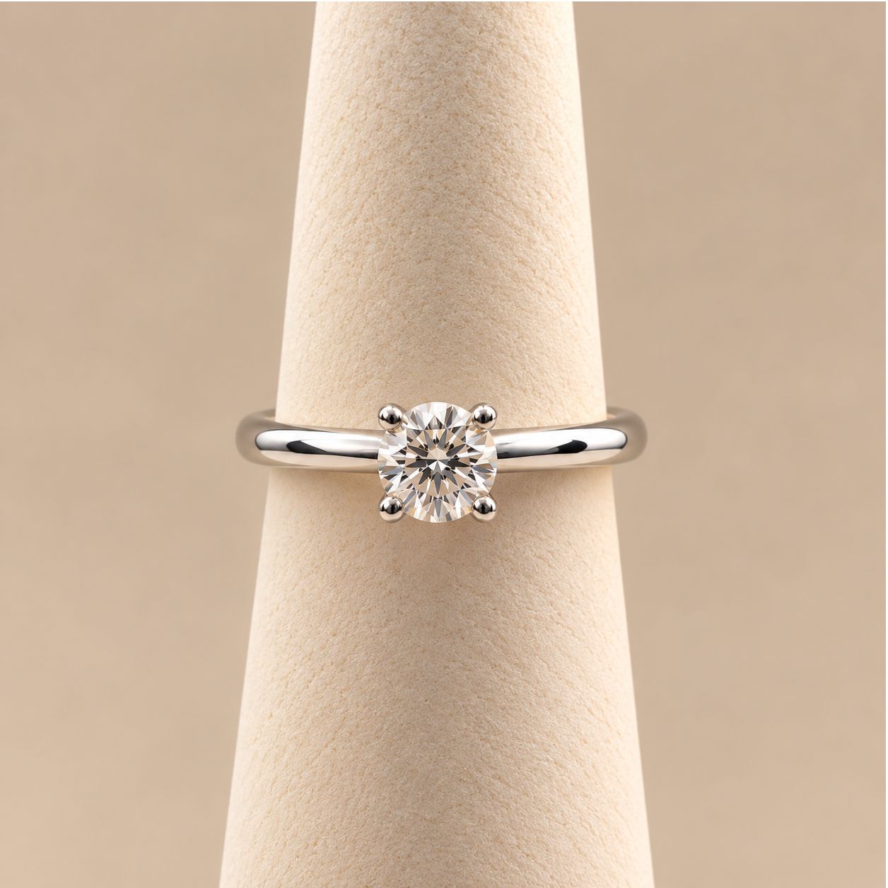 White Gold Solitaire Round CZ Ring (3.4g), Size: 7