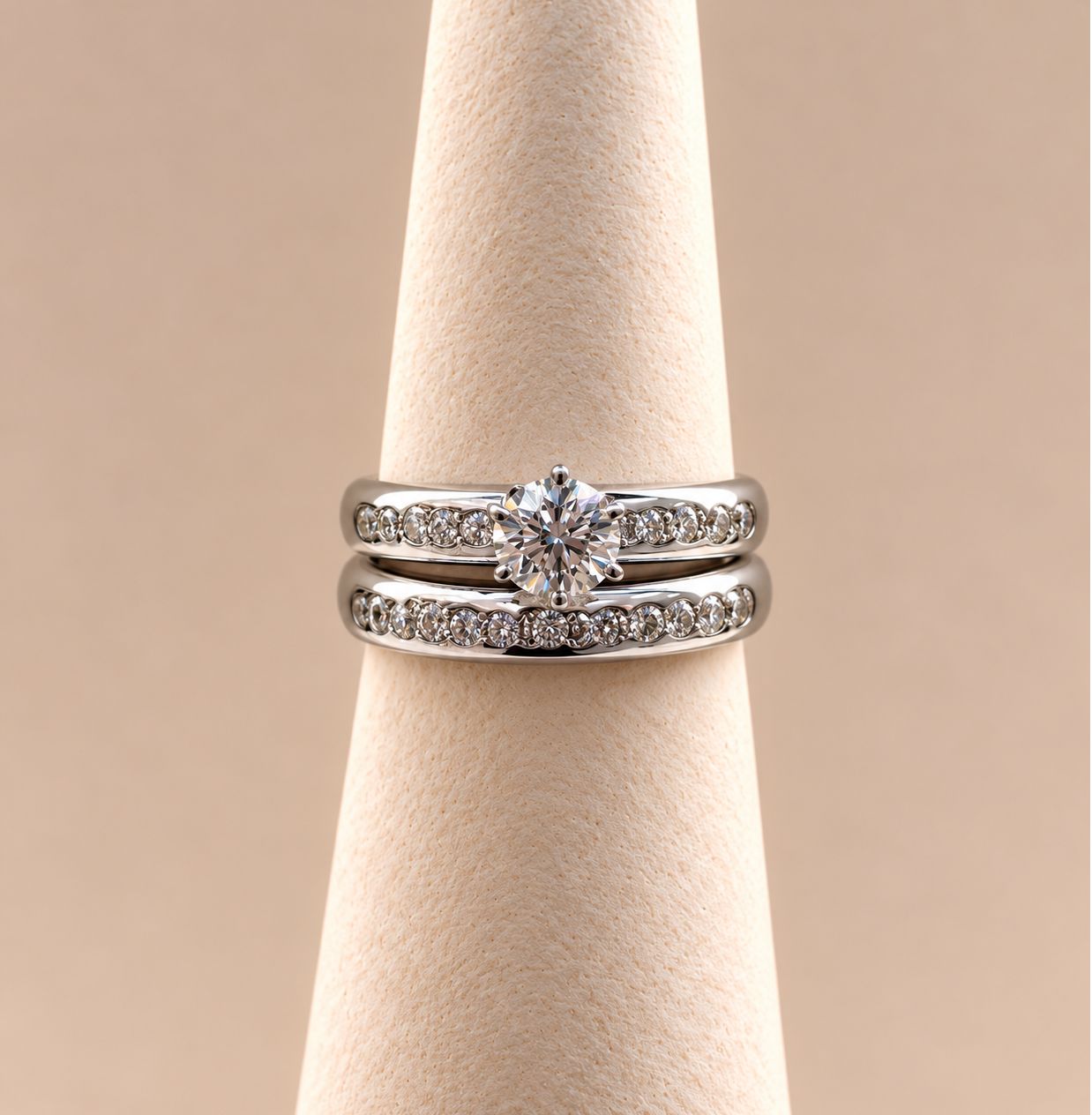 "Mary" Classic Diamond Bridal Set