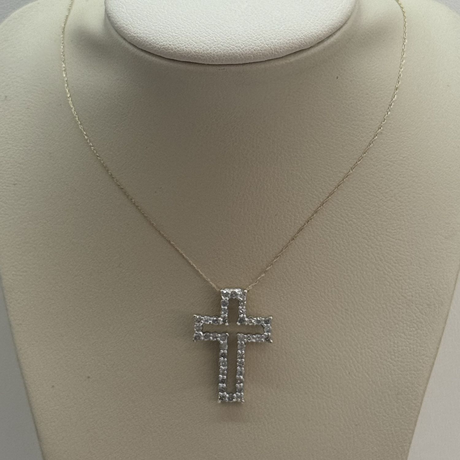 Medium Diamond Cross Pendant w/chain