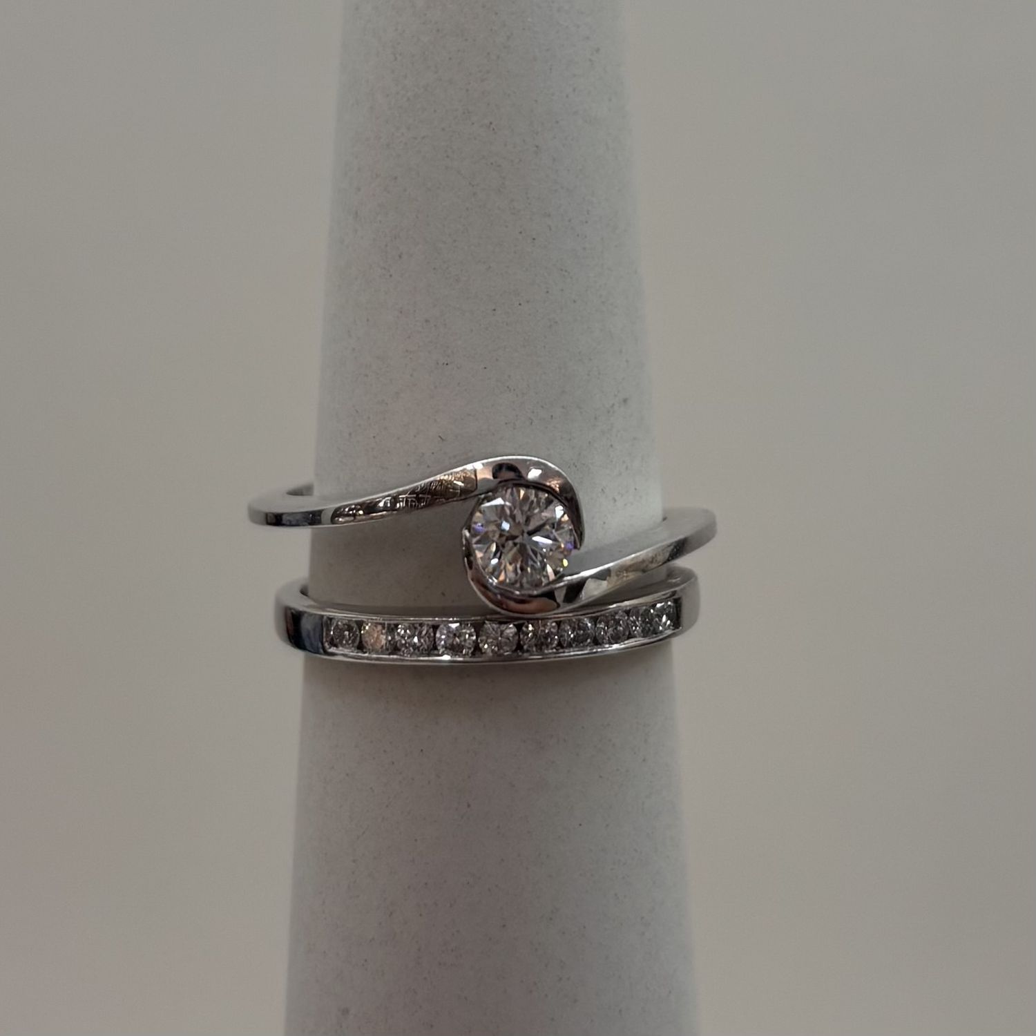 18KW Modern Style Puzzle Bridal Set