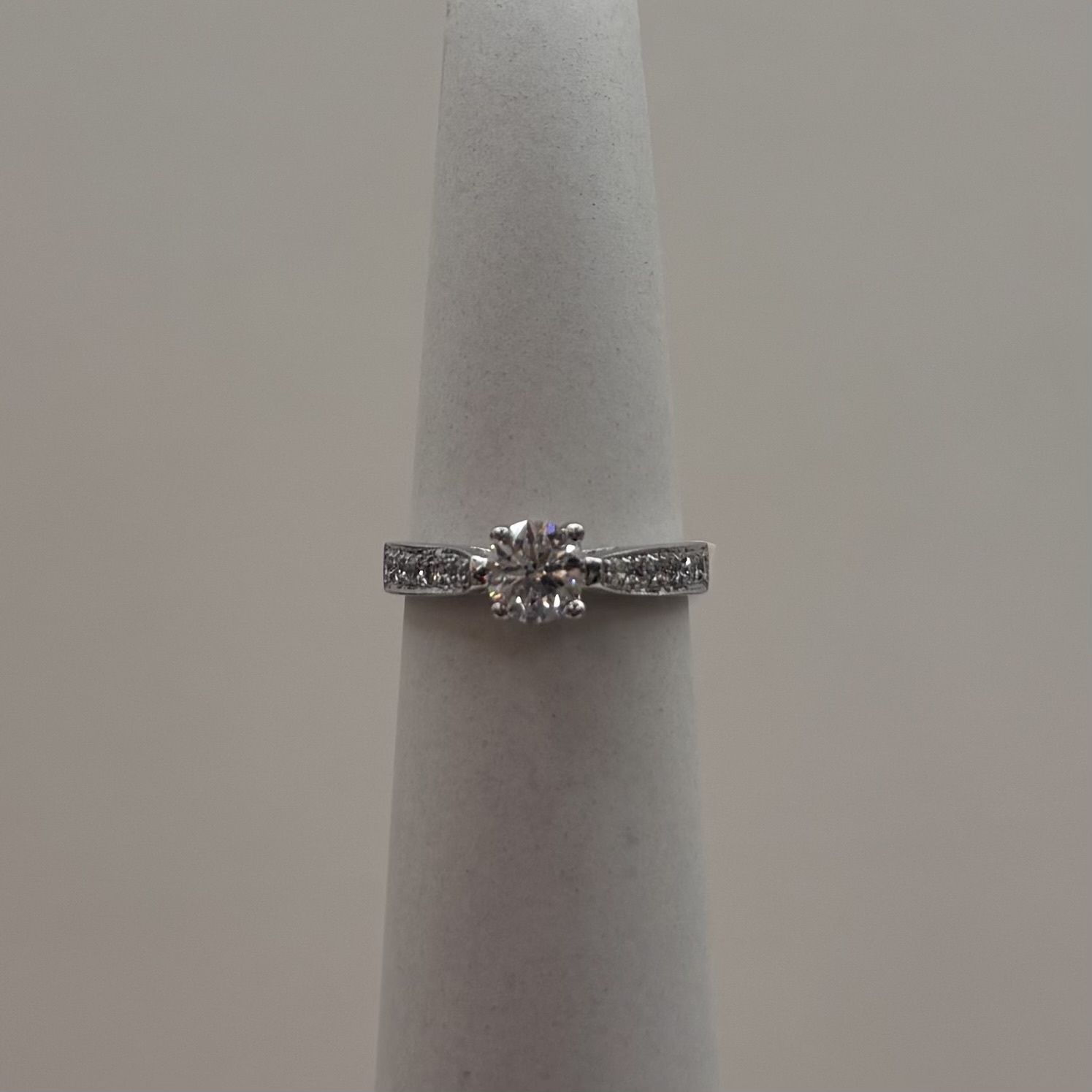 18KW "Lucy" LM-10 RS w/ Center Round Diamond Ring