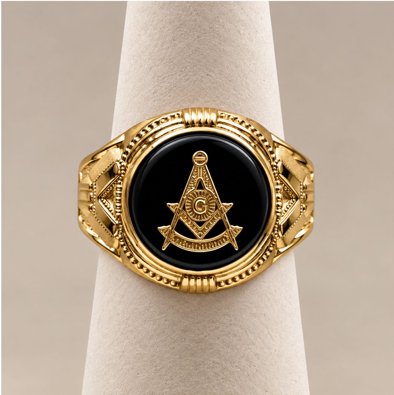 Men's Gold Mason Ring(s) (4.9g), Colour: Black Onyx