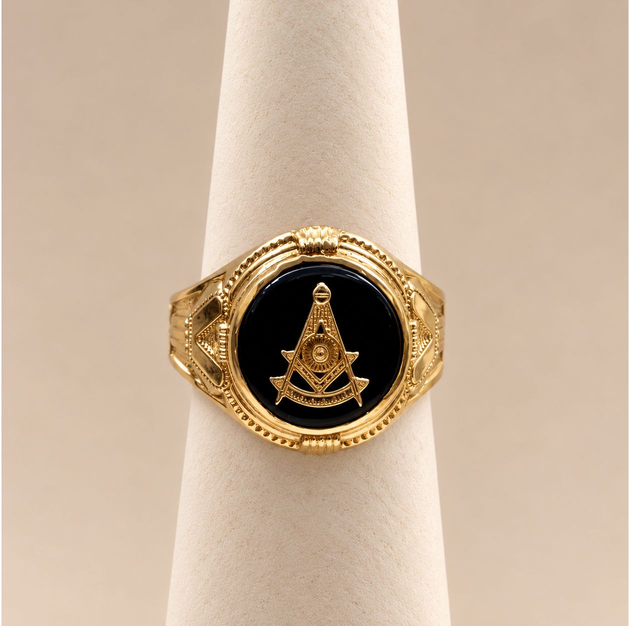 Men's Gold Mason Ring(s) (4.9g), Colour: Black Onyx