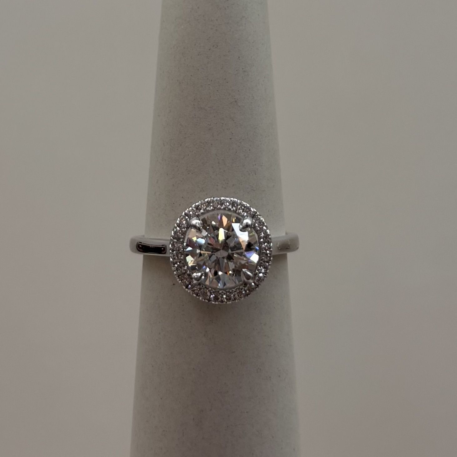 18KW "Genevieve" 2.14ct LC Round Brilliant Diamond Ring