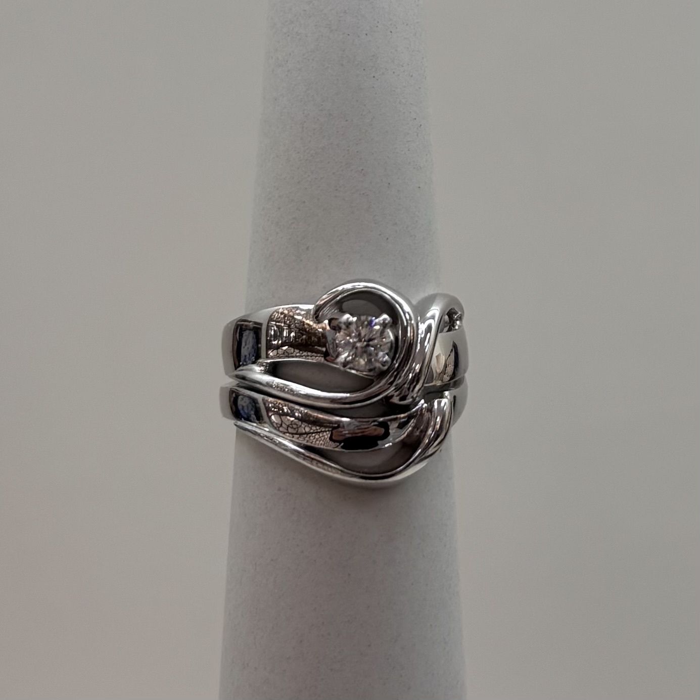14KW Double Swirl Wide Solitaire Bridal Set