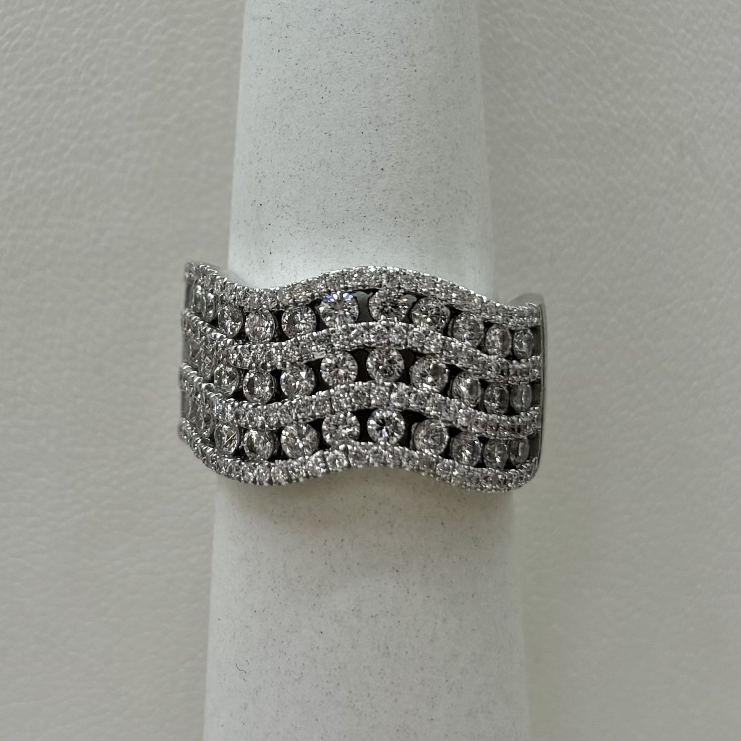 14KW Layered Diamond "Wave" Ring (6.9g)