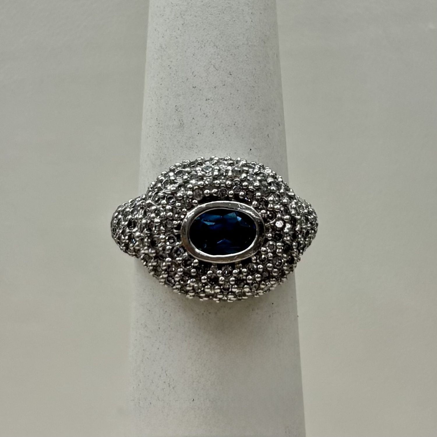 14KW Blue Topaz &amp; Diamond Cocktail Ring (6.9g)