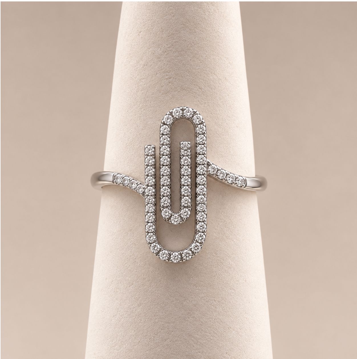 Paper Clip Diamond Fashion Ring (2.2g)